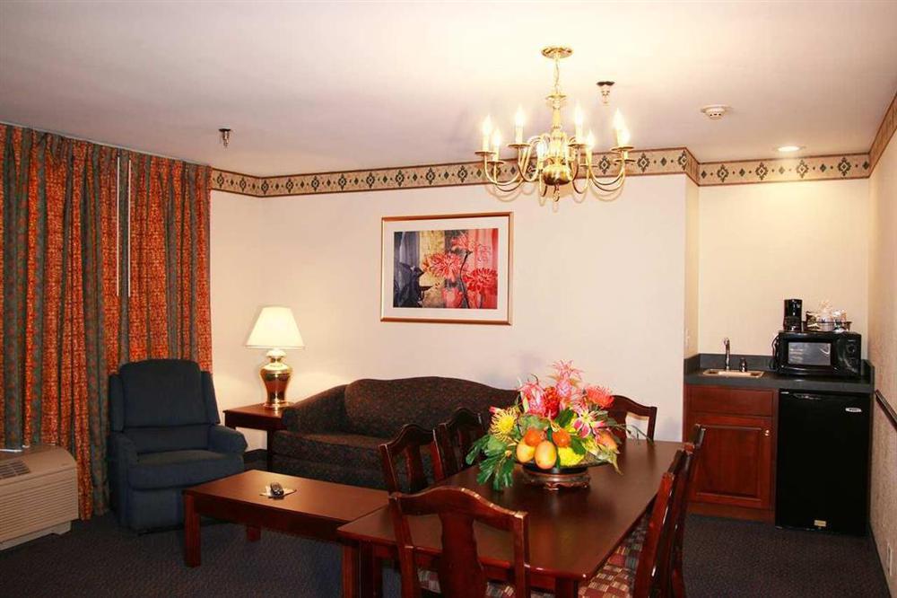 Hampton Inn Cornelia Szoba fotó
