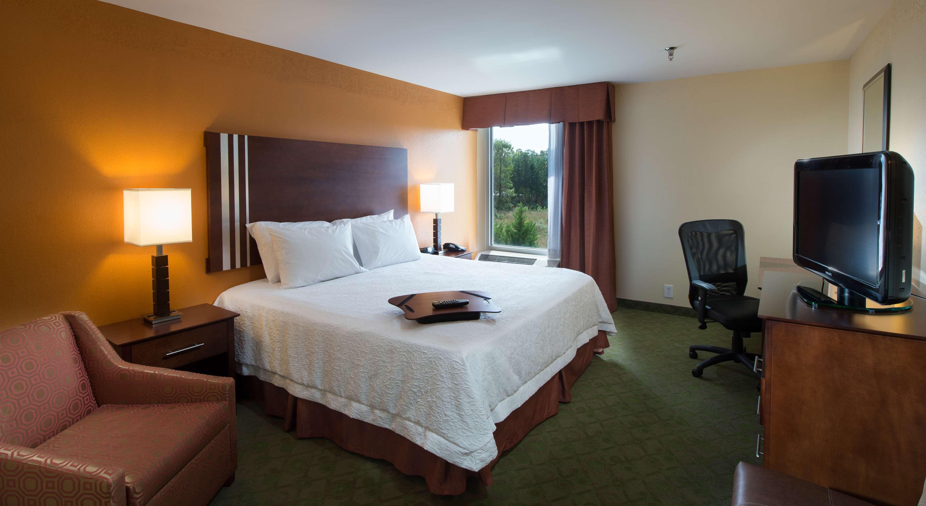 Hampton Inn Cornelia Kültér fotó