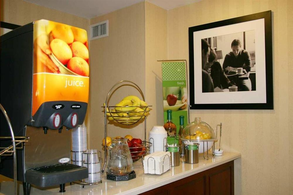 Hampton Inn Cornelia Étterem fotó